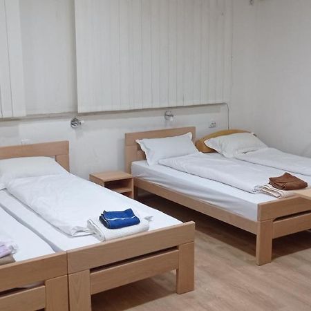 Holiday Apartments Subotica Luaran gambar