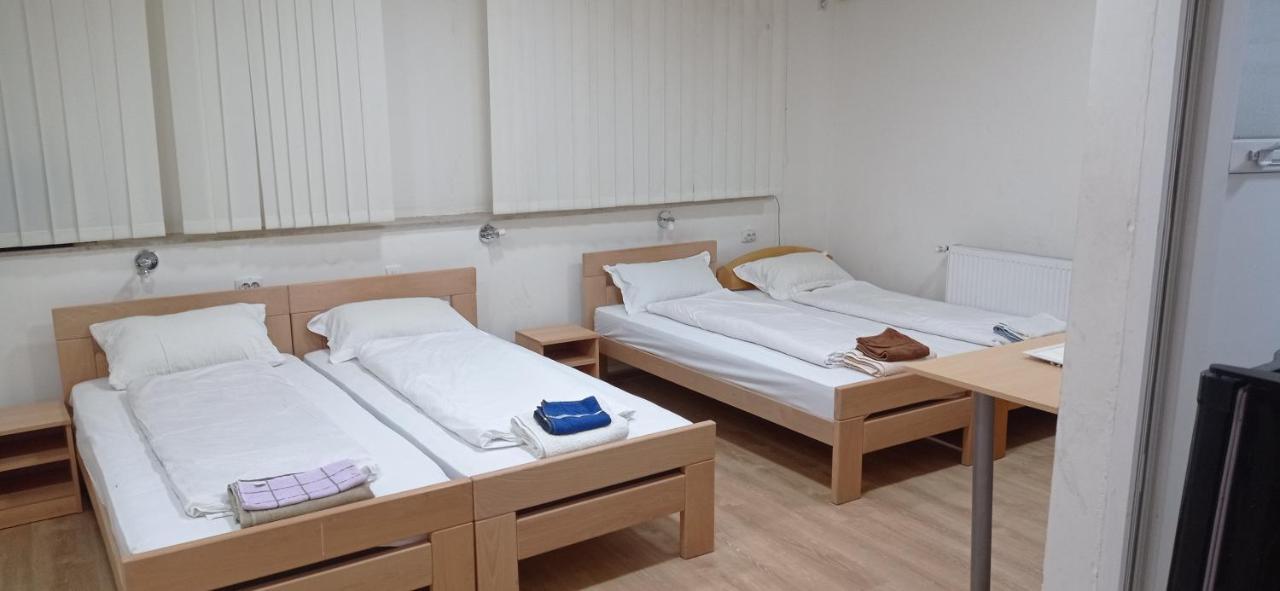 Holiday Apartments Subotica Luaran gambar